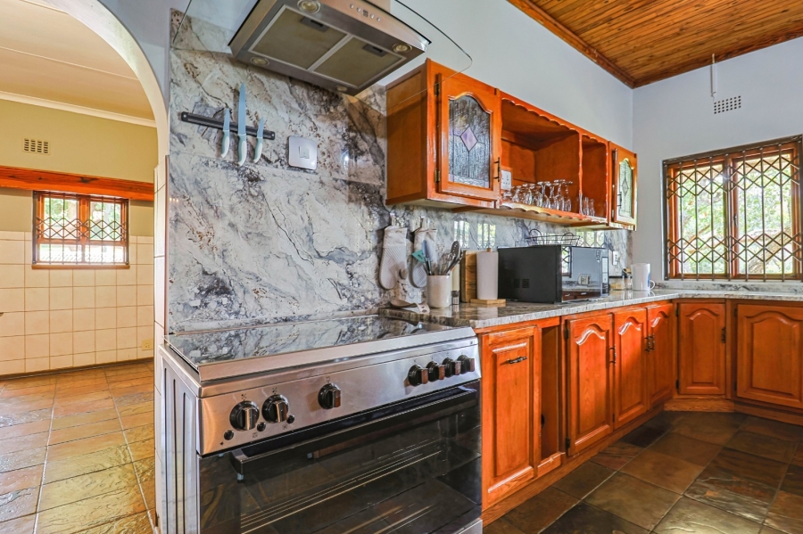 7 Bedroom Property for Sale in Waterkloof A H North West